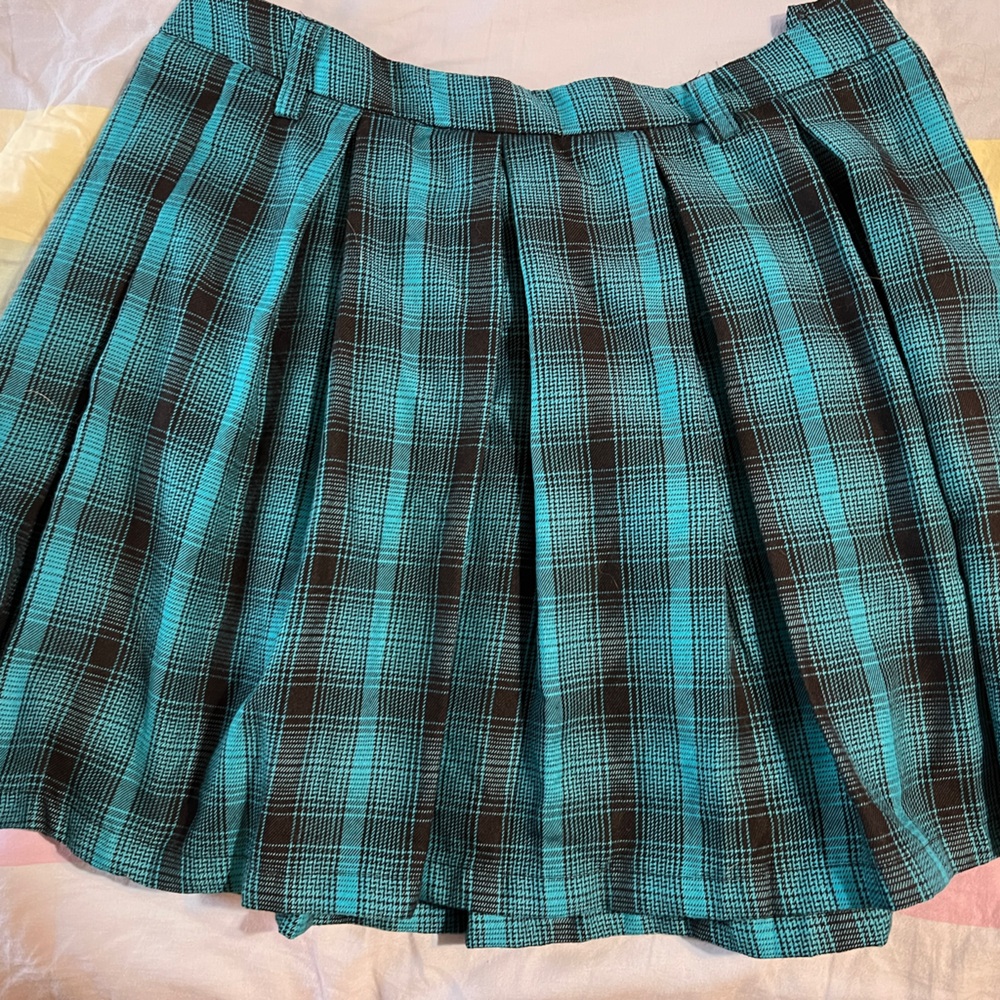 Hot Topic Teal and Black Plaid A-Line Skirt